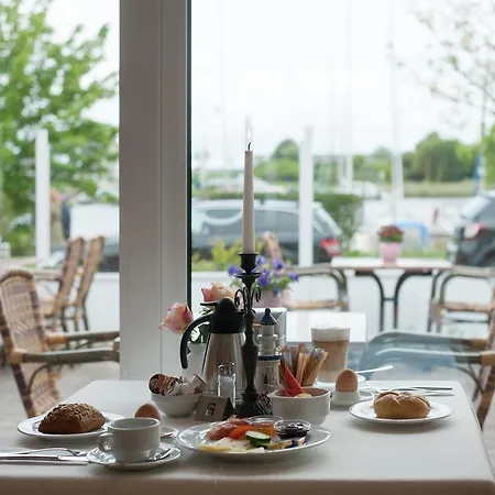 Hotel An't Yachthaven Harlesiel